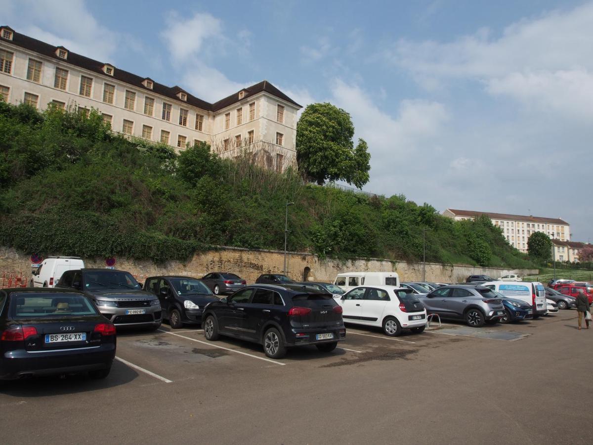 Apartamento Le Mont Brenn Auxerre Exterior foto