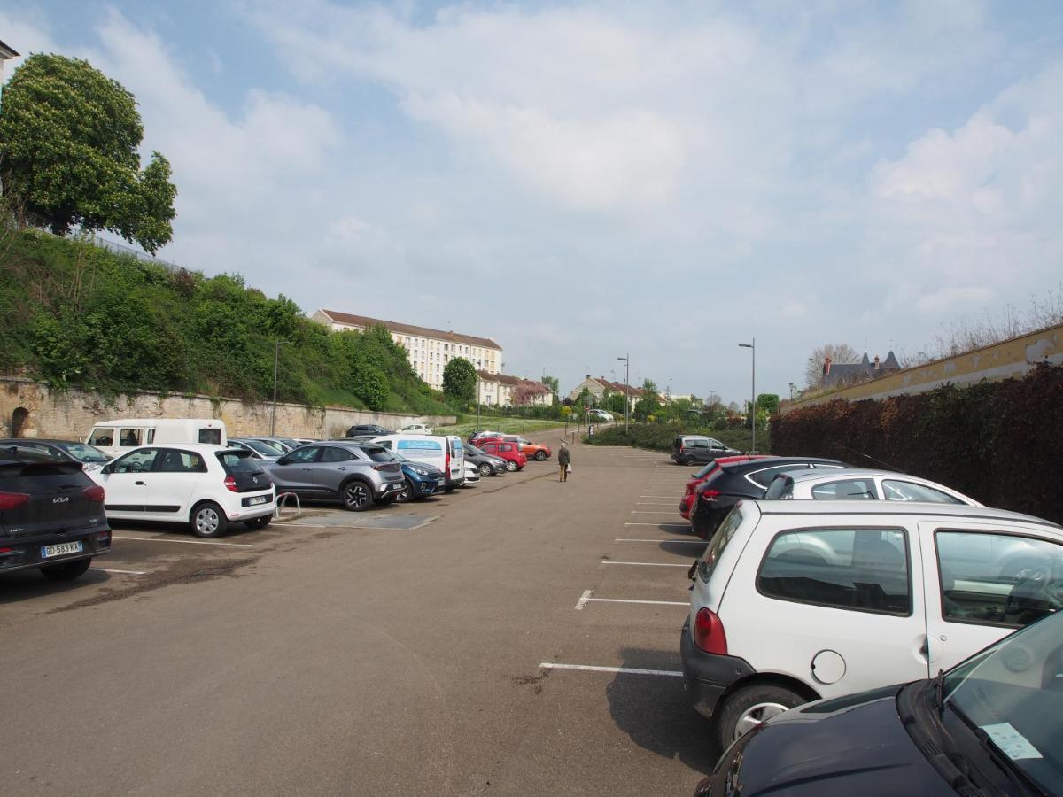 Apartamento Le Mont Brenn Auxerre Exterior foto