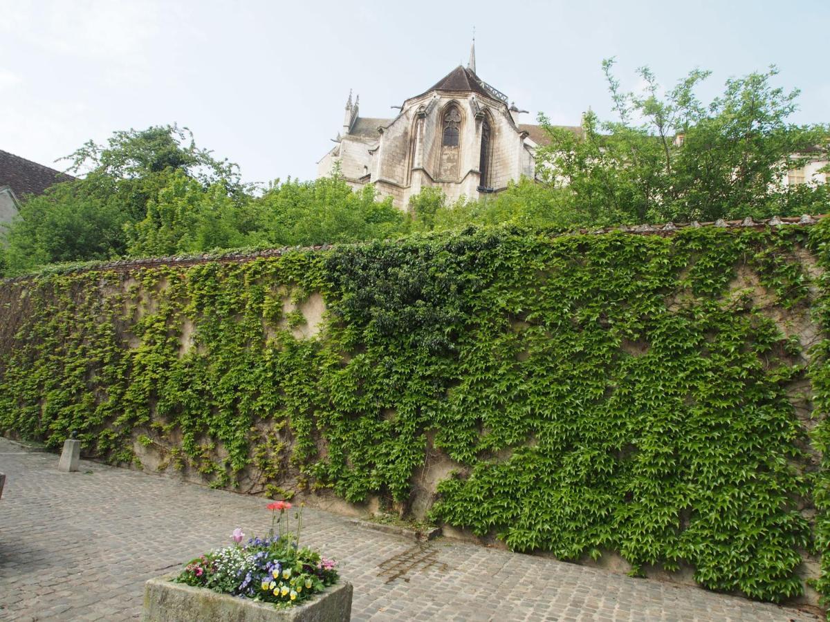 Apartamento Le Mont Brenn Auxerre Exterior foto