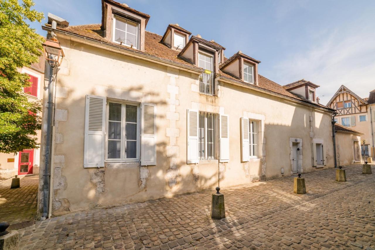 Apartamento Le Mont Brenn Auxerre Exterior foto