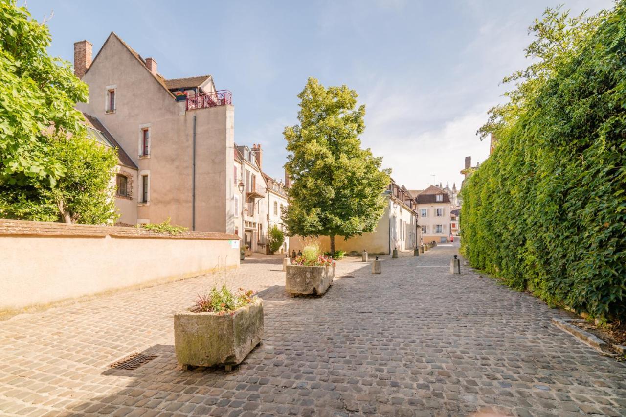 Apartamento Le Mont Brenn Auxerre Exterior foto